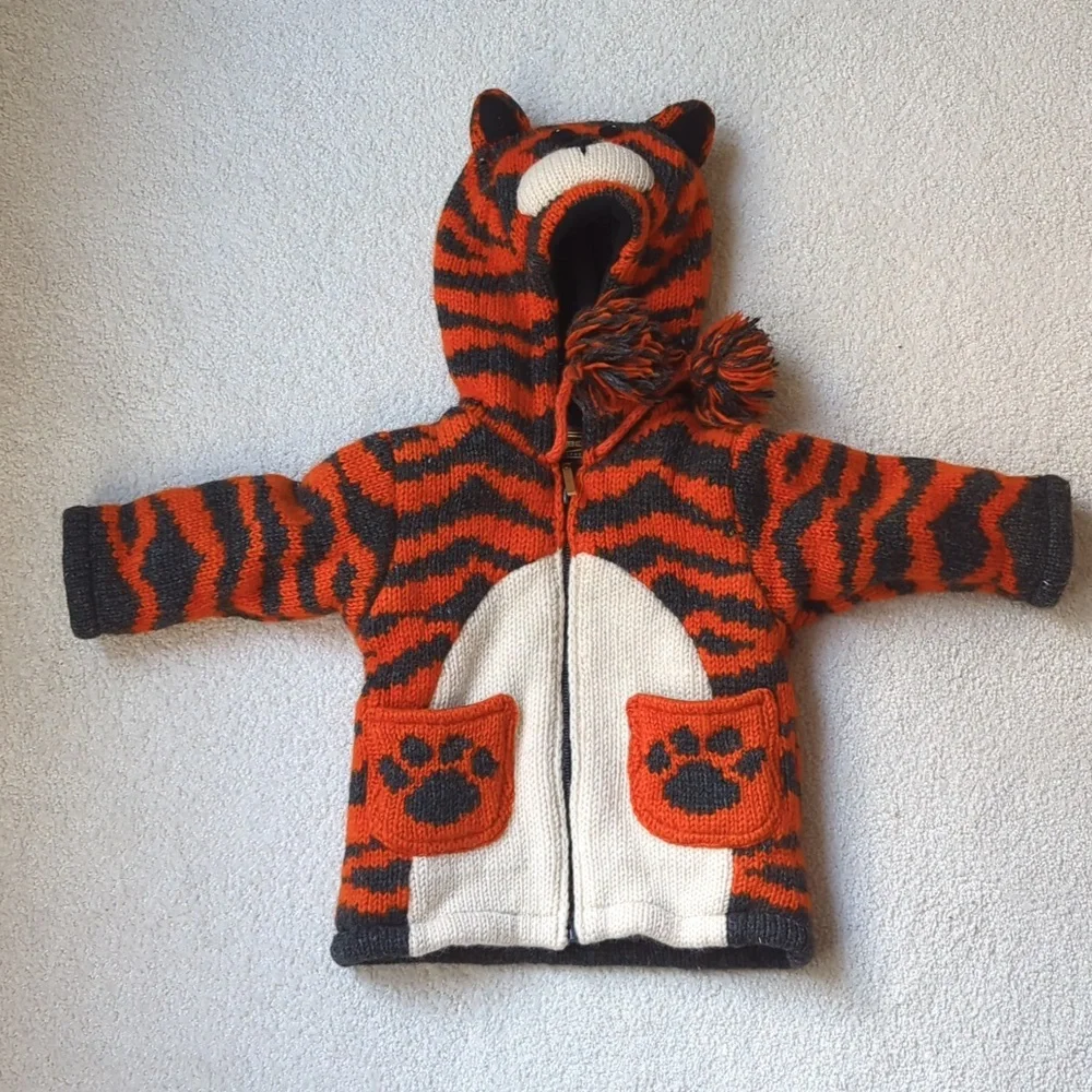 100% wool jacket with animal theme - Picture 2 of 14